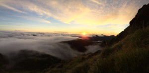 日光白根山　ご来光